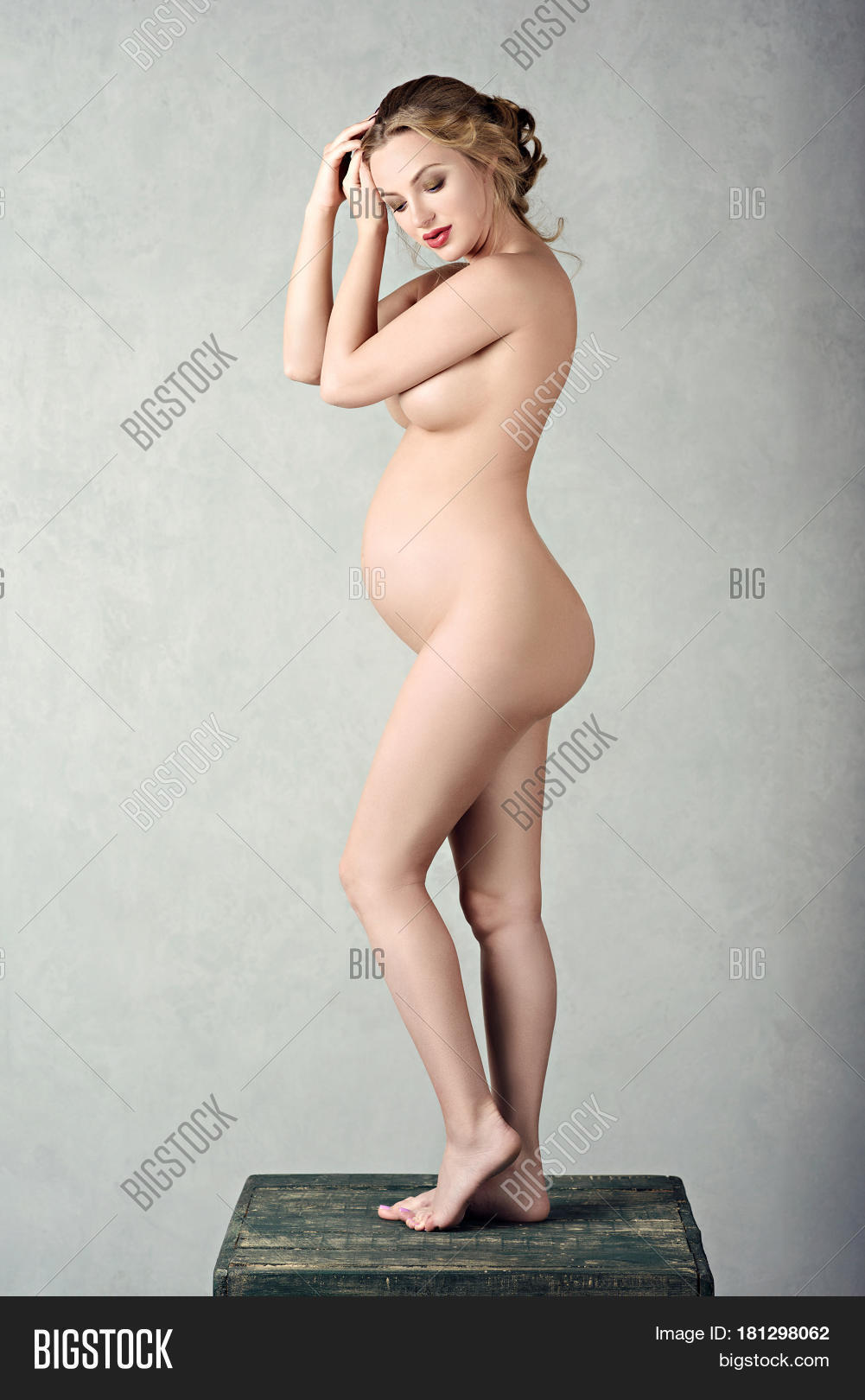 Beauty Of Nude Women 15