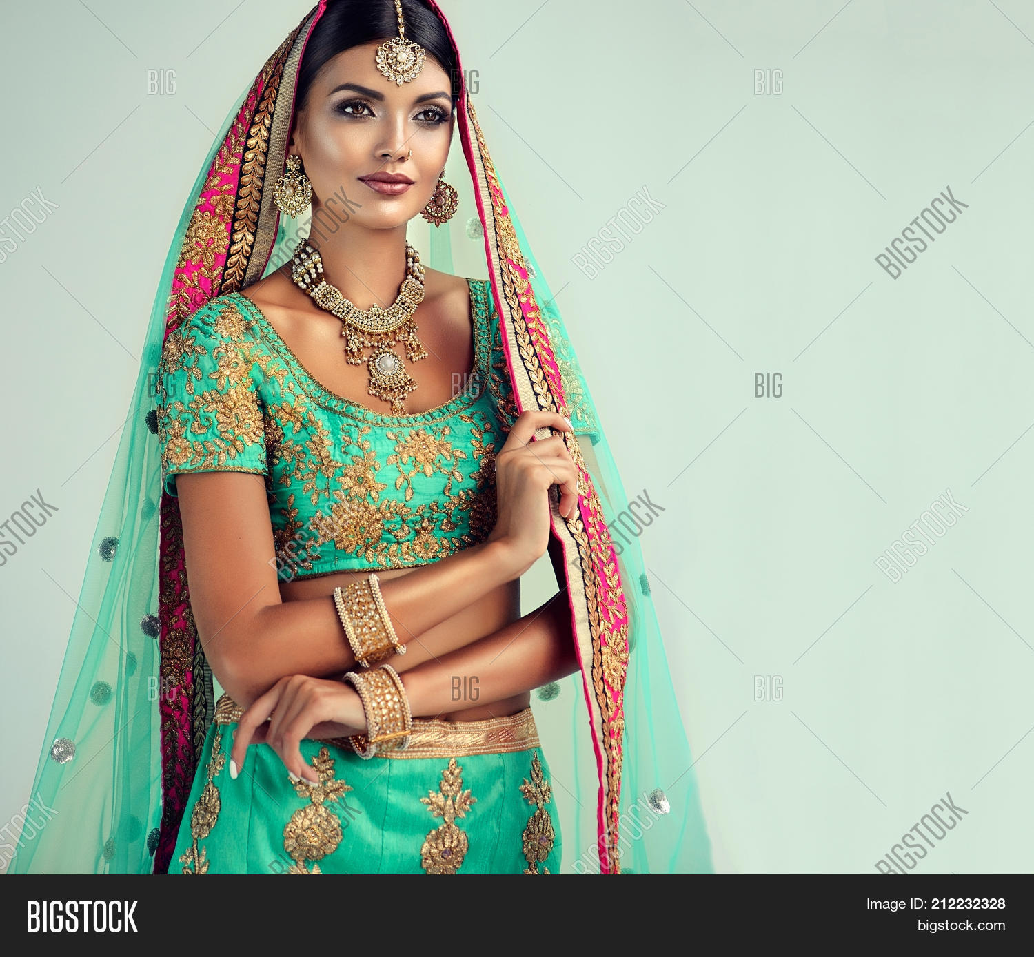 Яблочко Very funny indian girls niud confirm Very funny indian girls niud