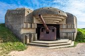 pic of france  - German gun emplacement at Omaha beach in Normandy  - JPG 