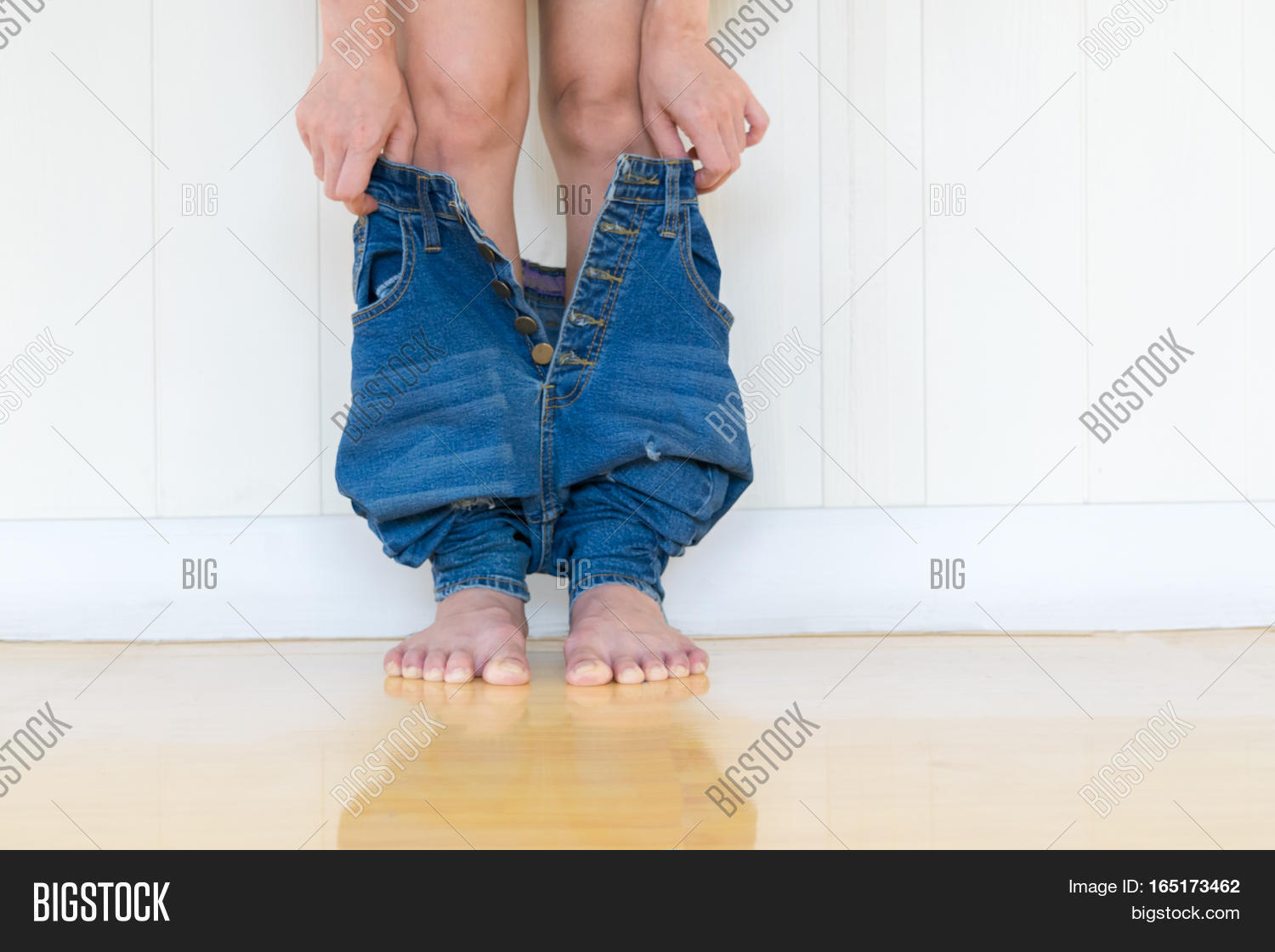 Women Remove Jeans,Lie Down On Image & Photo Bigstock