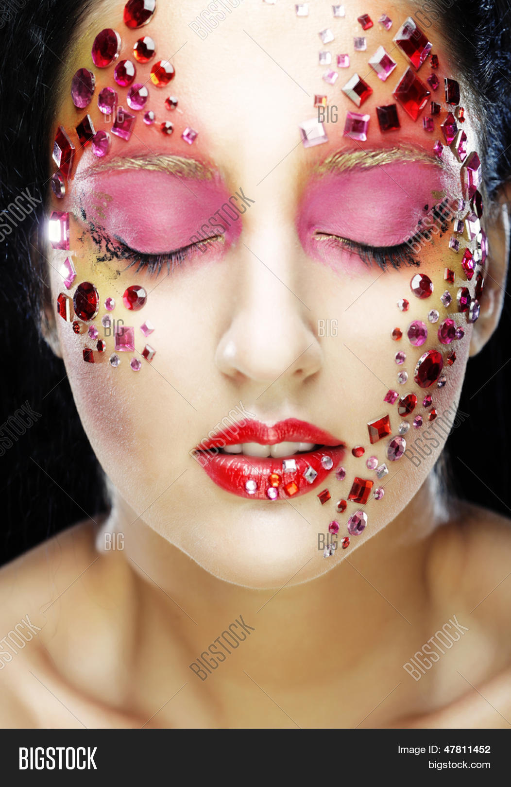 Rhinestones On Face The Hippest Pics