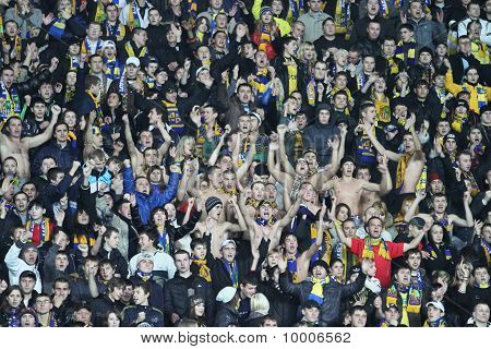 Metalist hayranları