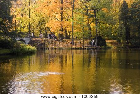 Lazienki Park Royal