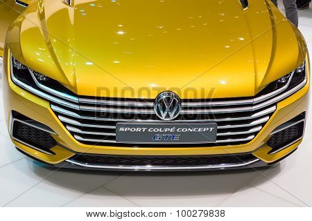 2015 Volkswagen Sport Coupe Concept GTE