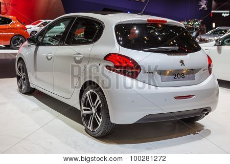 2015 Peugeot 208
