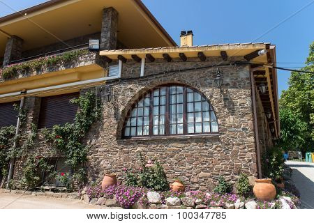Traditional Catalan Masia, Rustic House