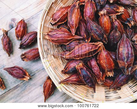 Dried Gardenia Fruit