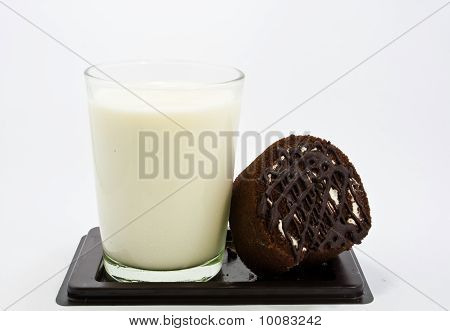 milk and cake