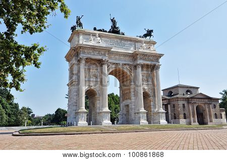Milan - Arch Of Peace