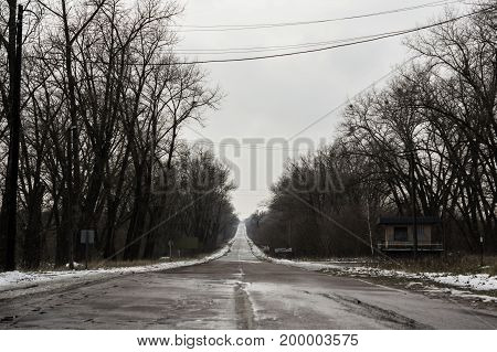 Long straight access to the city of Chernobyl