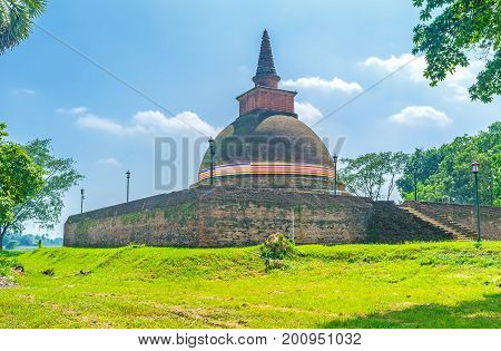 The Huge Dagaba Of Dematamal Viharaya