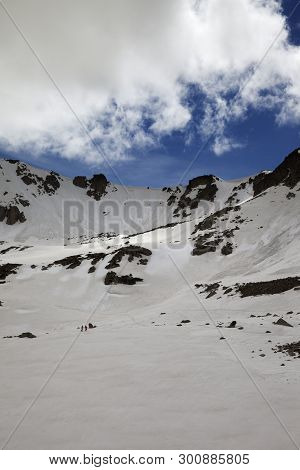 Snowy Plateau, High Mountain Pass And Blue Sunlit Sky With Clouds At Winter Evening. Turkey, Kachkar