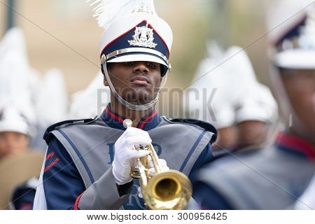 New Orleans, Louisiana, Usa - February 23, 2019: Mardi Gras Parade, Members Of The Kipp Renaissance 