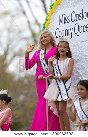 Wilmington, North Carolina, Usa - April 6, 2019: The North Carolina
Azalea Festival, Float Carrying 