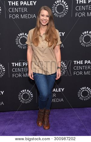 LOS ANGELES - MAY 03:  Bindi Irwin arrives for An Evening with the Irwins on May 03, 2019 in Beverly Hills, CA                