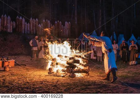 Cedynia, Poland, June 2019 Pagan Reenactment Of Kupala Night, Called In Poland Noc Kupaly, Shaman Po