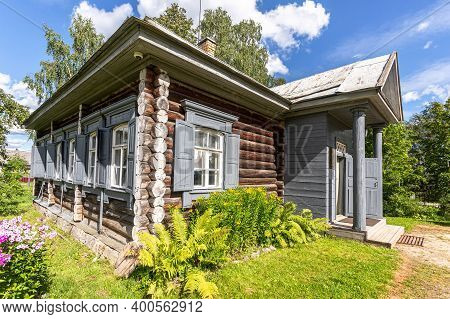 Konchansko-suvorovskoe, Russia - August 6, 2020: Museum Homestead Of Generalissimo A. Suvorov Near B