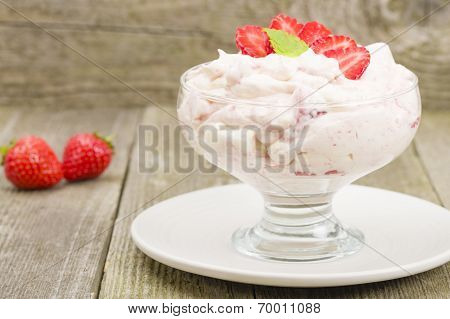 Eton Mess