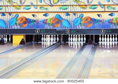 Bowling alley with pins