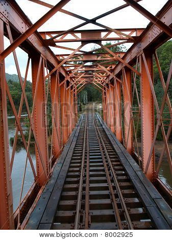 สะพานรถไฟไอน้ำ