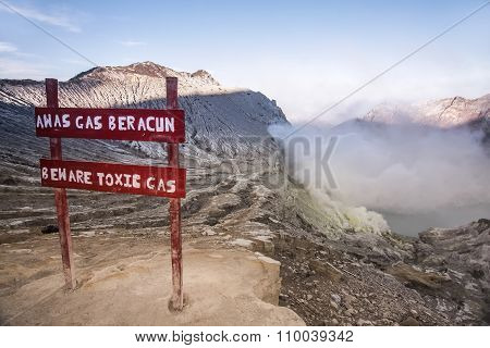 Ijen Crater