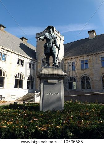 Statue of Louis Joliet (1903)