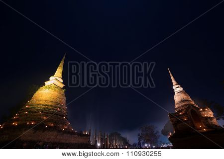 Ancient Buddhist Temple Ruins At Night In Sukhothai Historical Par
