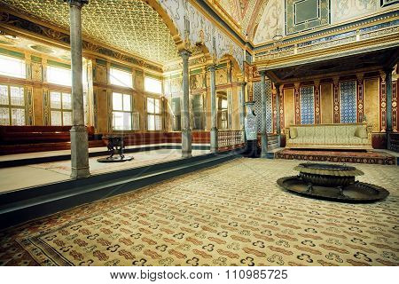 Columns In Great Imperial Hall With The Throne Of Sultan In Topkapi Palace, Unesco World Heritage Si