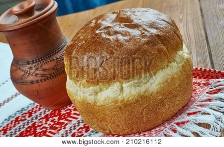 Russian   Round Bread - Karavai