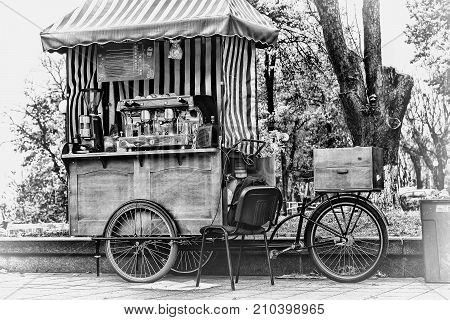 Italian Coffee Shop