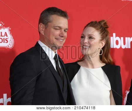 LOS ANGELES - OCT 22:  Matt Damon, Julianne Moore at the 