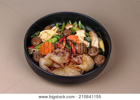 Fried Big Noodle Topped Mixed Vegetables For Organic Food.