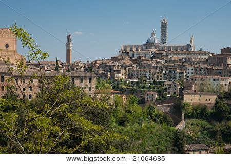 Italia, paesaggio urbano di Siena storico.