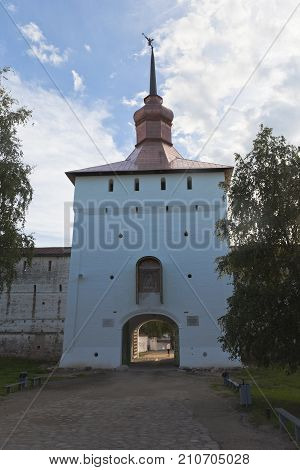 Kirillov, Vologda region, Russia - August 9, 2015: Kazanskaya tower Kirillo-Belozersky Monastery
