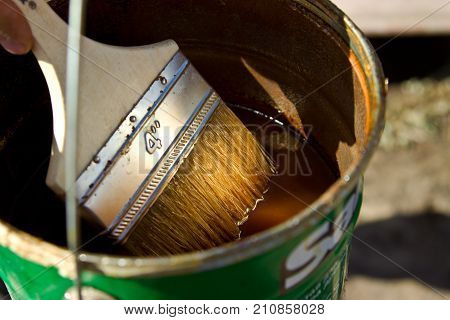 Varnish (stain) To Cover The Wood And Brush, The Color Is Pine.