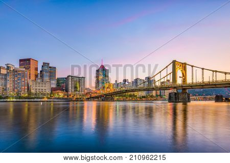 Pittsburgh, Pennsylvania, USA city skyline on the river.