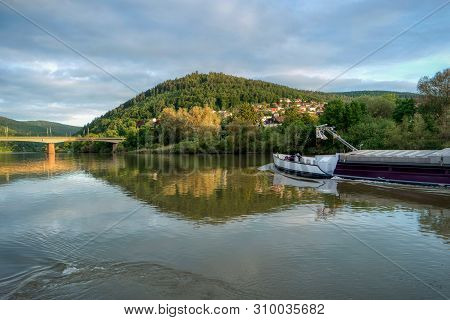 View Of The Neckar Near Eberbach On The Long-distance Hiking Trail Neckarsteig In Germany