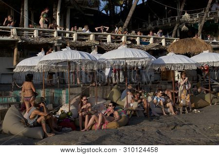 Canggu, Bali, Indonesia - 31st May 2019 : View Of Many People Enjoying Themselves At The Echo Beach 