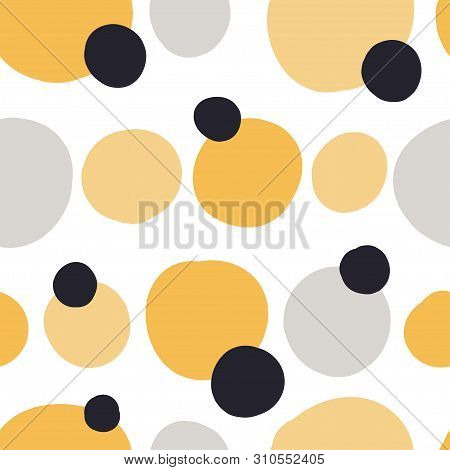 Modern Seamless Pattern With Abstract Colorful Shapes: Circles, Ovals. Doodle Hand Drawn Texture. Tr