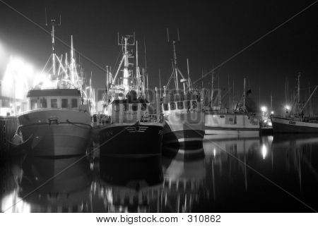 Fishingboats In de mist
