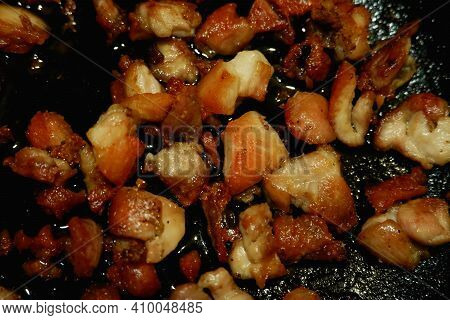 Grilled Beef Liver On Skewers, Dark Rusty Table Copy Space Top View