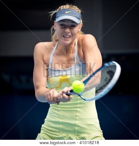 MELBOURNE - 14. ledna: Maria Sharapova Ruska v jejím prvním kole vyhrát nad Olga Puchkova nebo Russi
