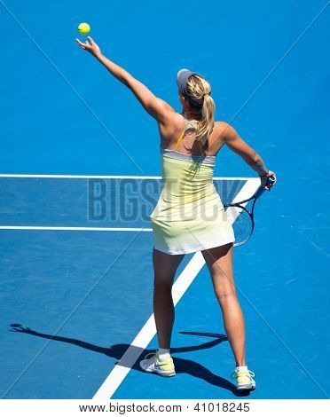 MELBOURNE - 14. ledna: Maria Sharapova Ruska v jejím prvním kole vyhrát nad Olga Puchkova nebo Russi