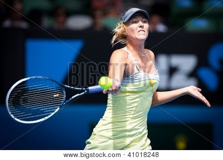 MELBOURNE - 14. ledna: Maria Sharapova Ruska v jejím prvním kole vyhrát nad Olga Puchkova nebo Russi