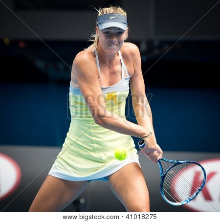 MELBOURNE - 14. ledna: Maria Sharapova Ruska v jejím prvním kole vyhrát nad Olga Puchkova nebo Russi