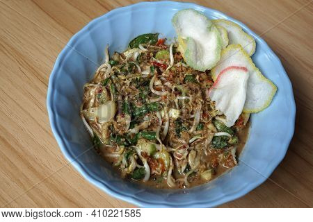 Raw Vegetable Mixed With Peanut Sauce. Traditional Food From West Java, Indonesia Called 