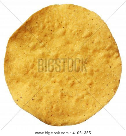 Kukuřice tostada izolovaných na bílém pozadí