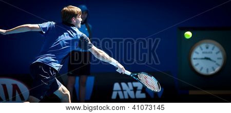 MELBOURNE - 14 gennaio: David Goffin del Belgio nella sua prima sconfitta rotonda a Fernando Verdasco di Spa