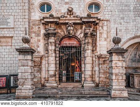 Dubrovnik, Croatia - Aug 22, 2020: Facade Of Museum In Empty Luza Square Near Stradun Street