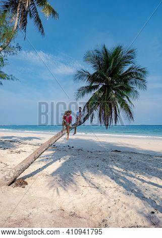 Couple On Vacation In Thailand, Chumpon Province, White Tropical Beach With Palm Trees, Wua Laen Bea